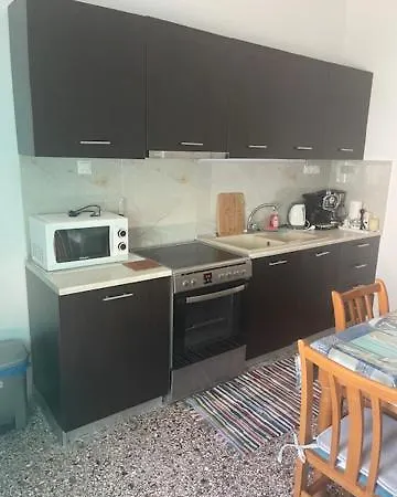 Alas House * 아기아 트리아스