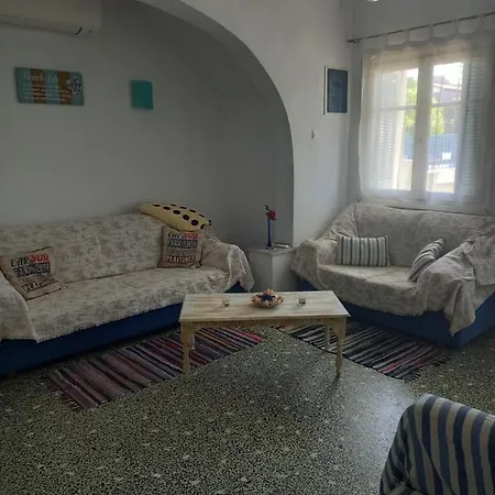 Alas House Ferienhaus *